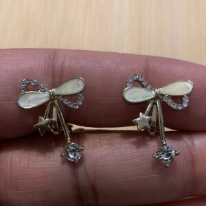 Vintage Gold Bow and Star clip on Earrings